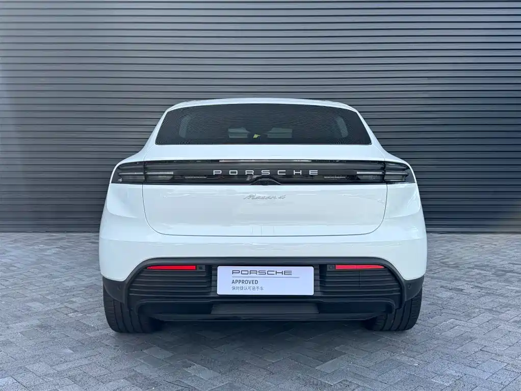 Porsche Macan EV — фото 7