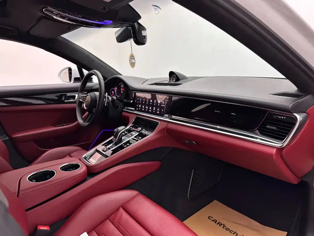 Porsche Panamera — фото 11