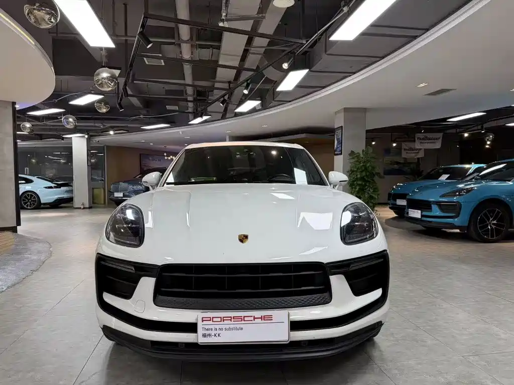 Porsche Macan — фото 4