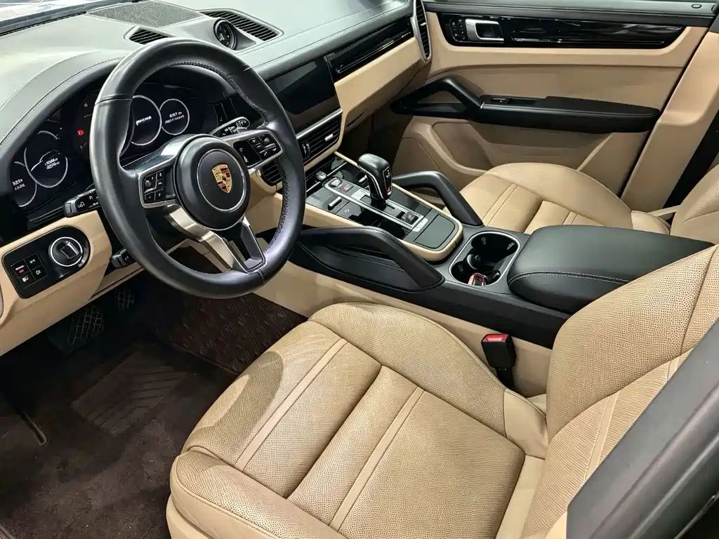 Porsche Cayenne — фото 8