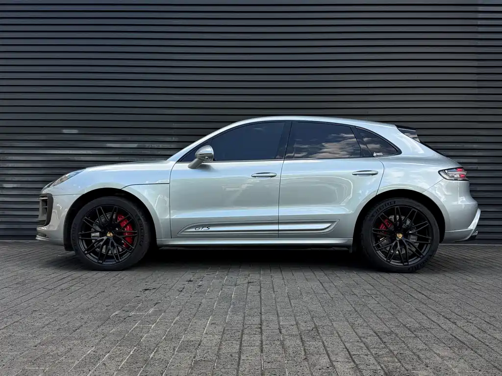 Porsche Macan — фото 4