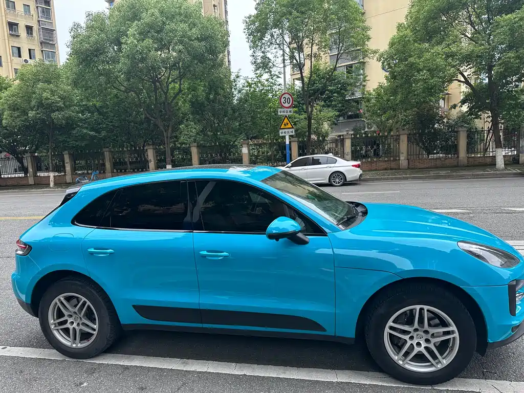 Porsche Macan — фото 4