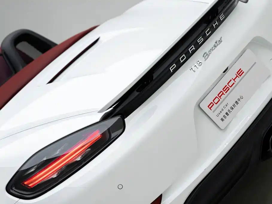 Porsche 718 — фото 7