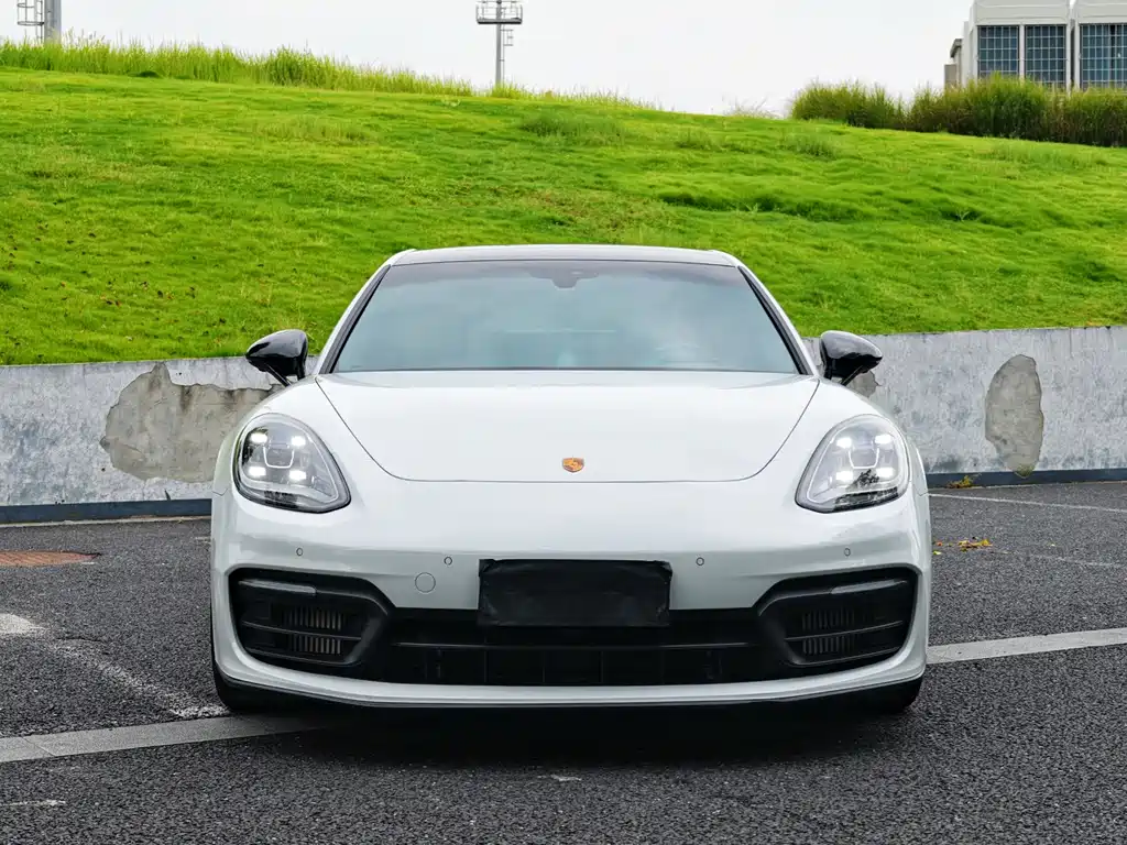 Porsche Panamera — фото 2