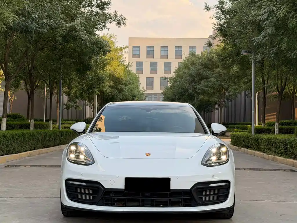Porsche Panamera — фото 3