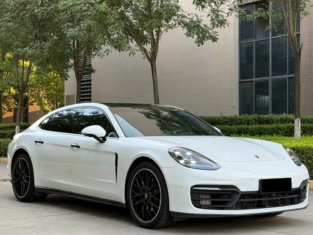 Porsche Panamera — фото 4