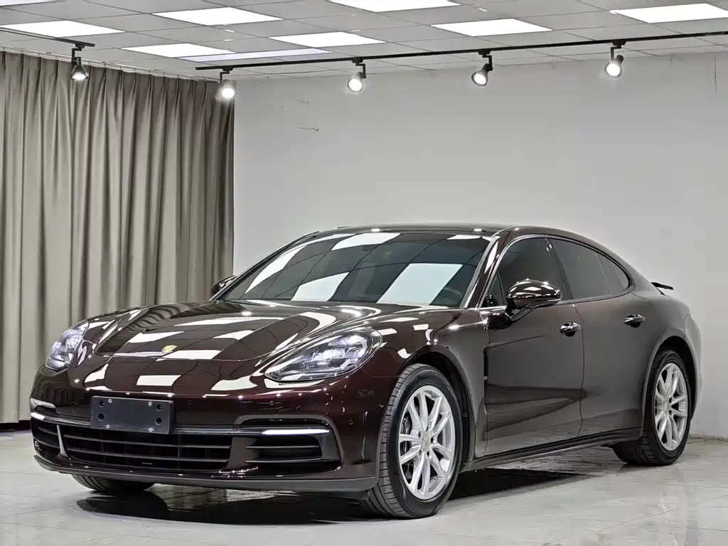 Porsche Panamera — фото 2