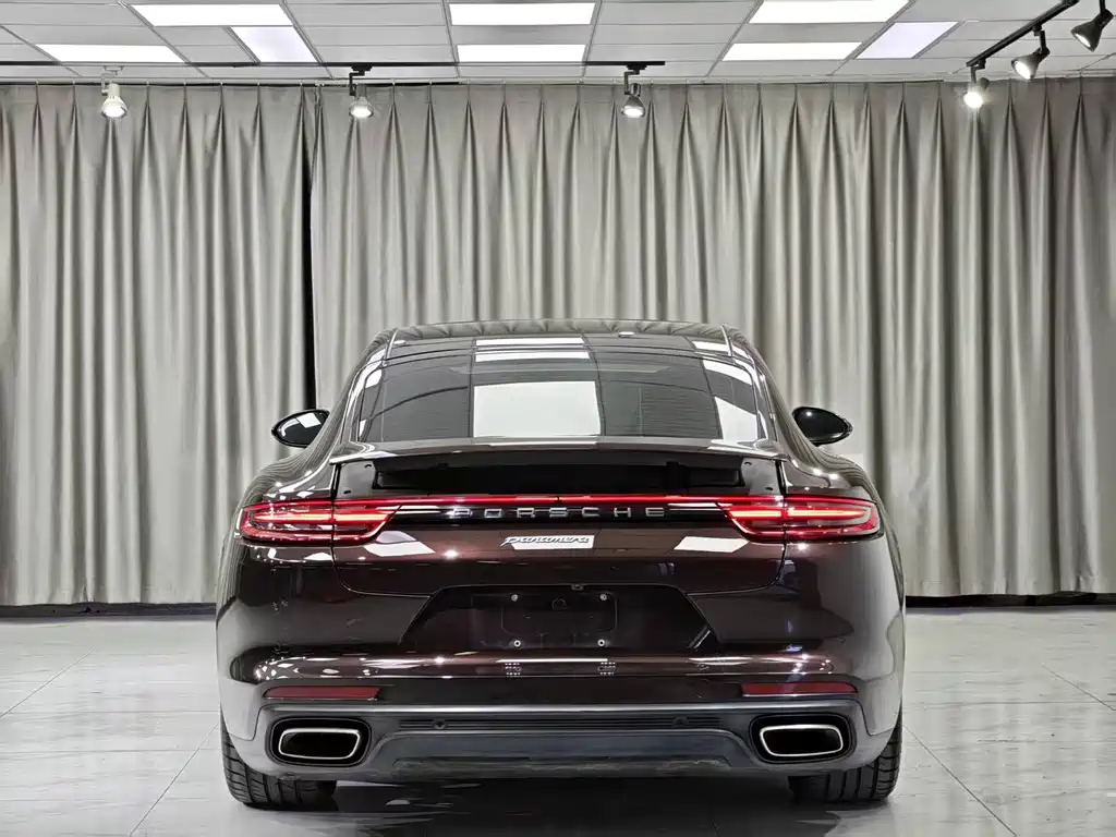 Porsche Panamera — фото 12