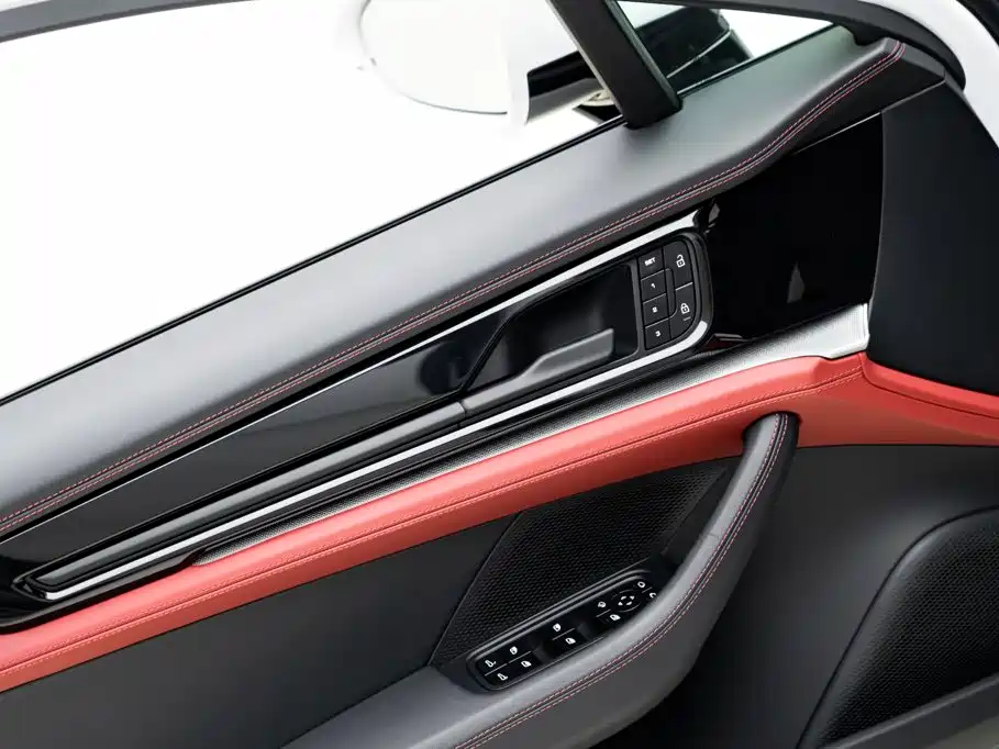 Porsche Panamera — фото 15
