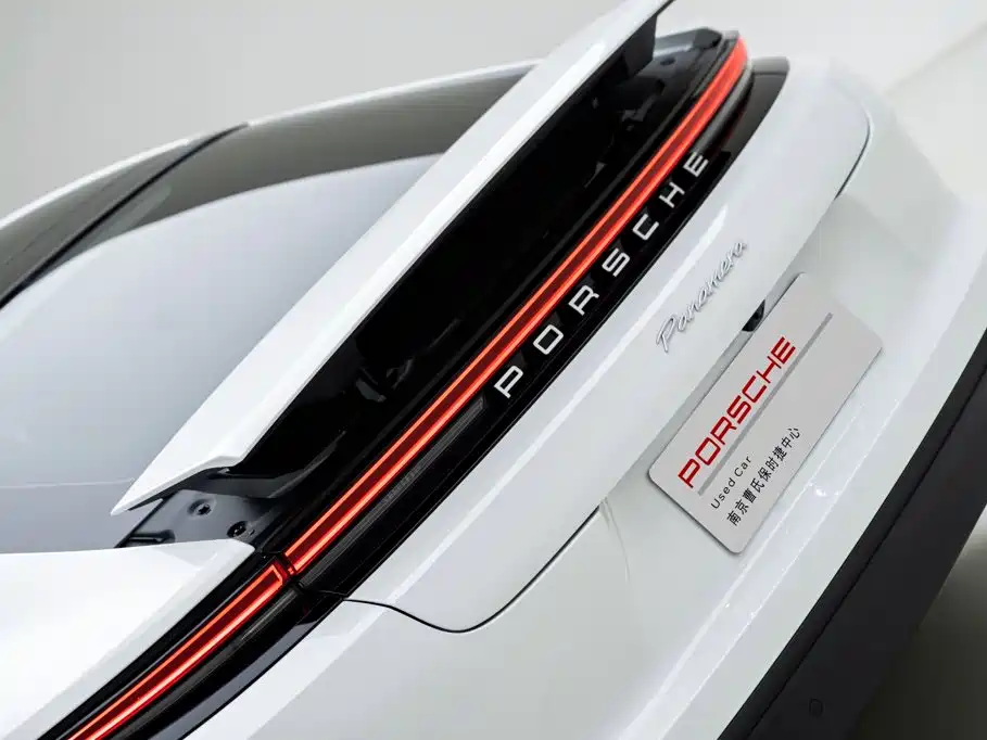 Porsche Panamera — фото 6