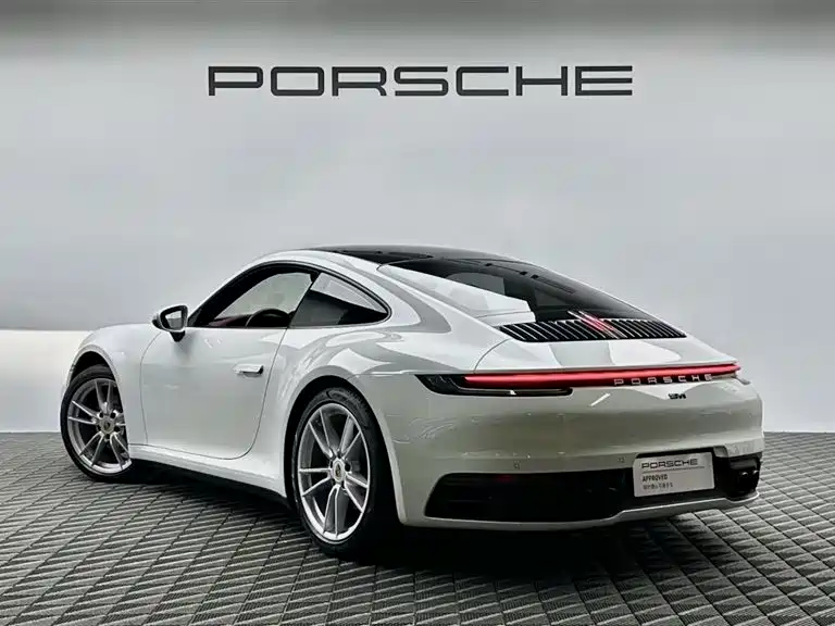 Porsche 911 — фото 6