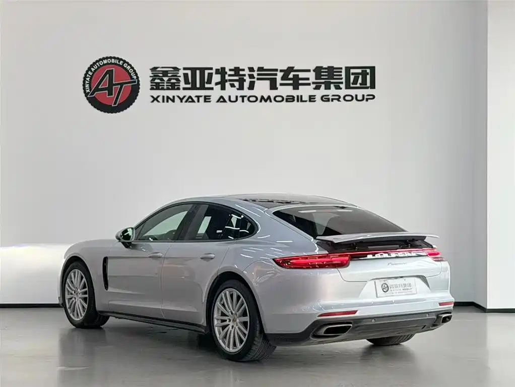 Porsche Panamera — фото 5