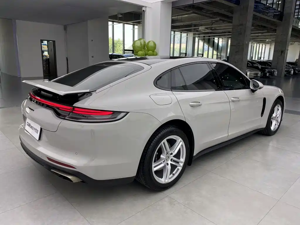 Porsche Panamera — фото 4