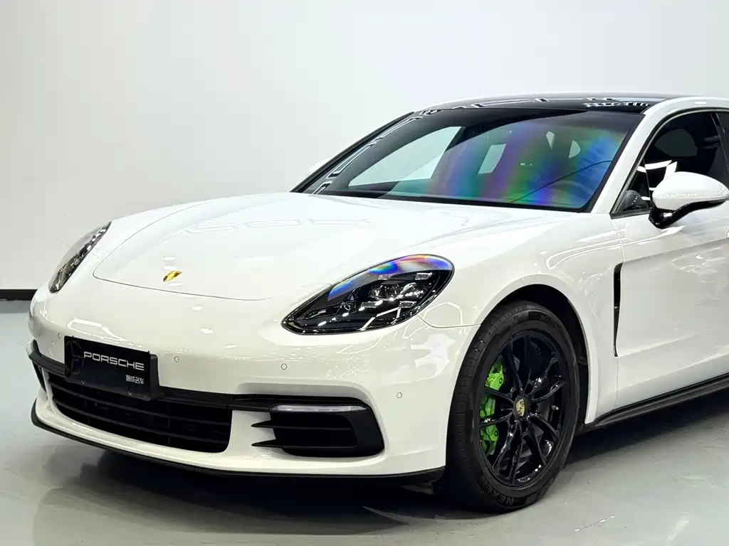 Porsche Panamera — фото 10