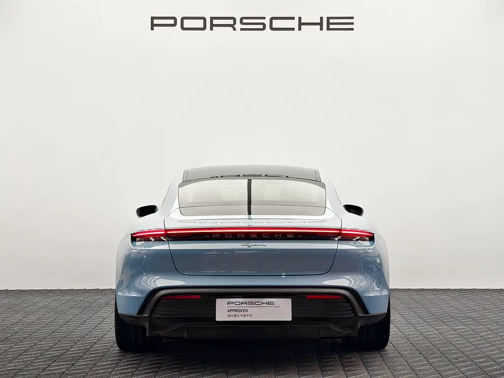 Porsche Taycan — фото 3