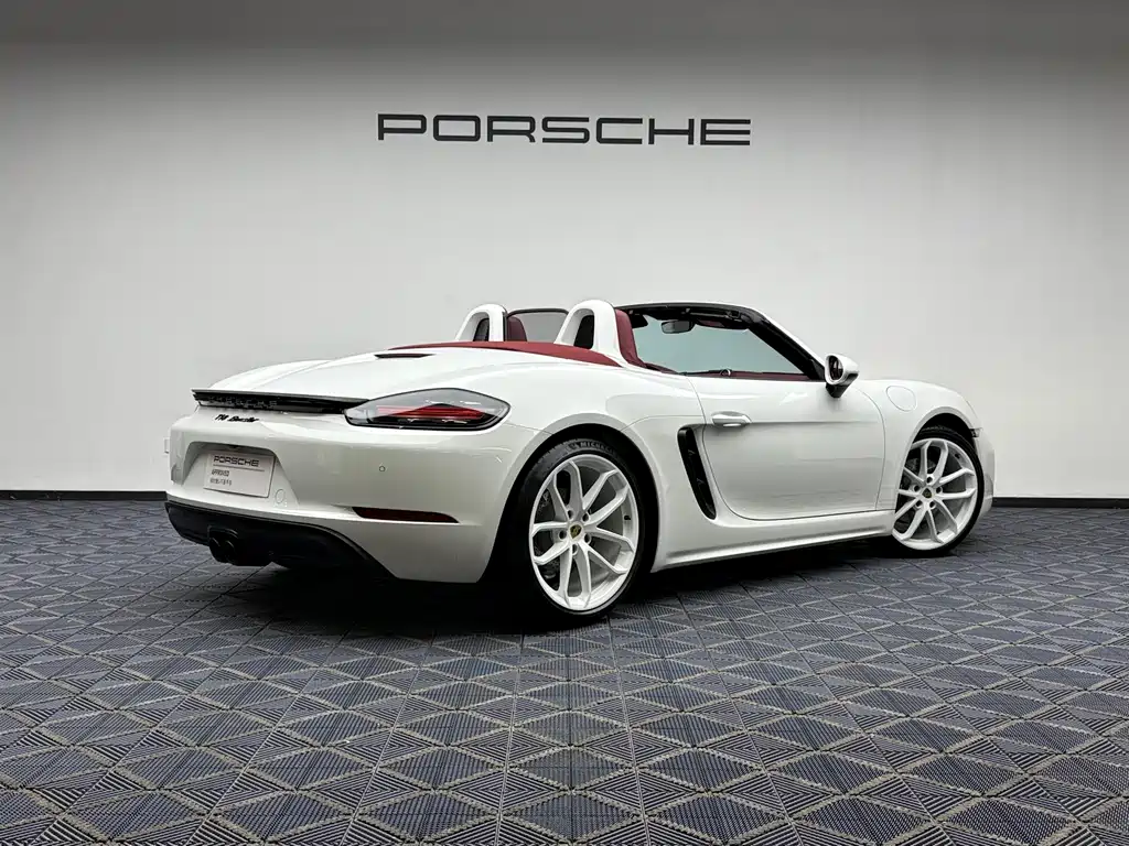 Porsche 718 — фото 4