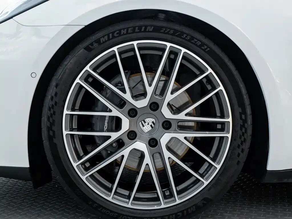 Porsche Panamera — фото 10