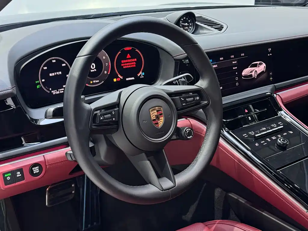 Porsche Panamera — фото 10