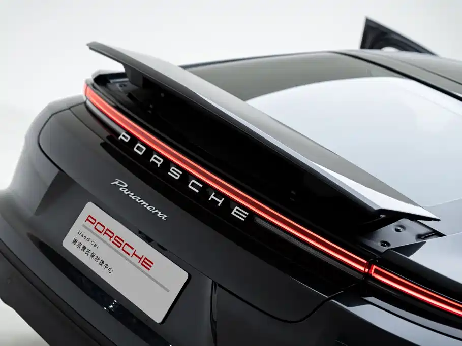 Porsche Panamera — фото 7