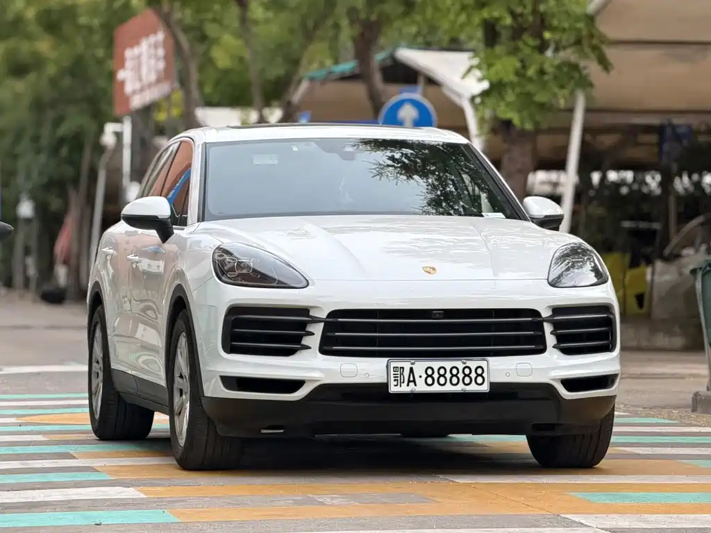 Porsche Cayenne — фото 3