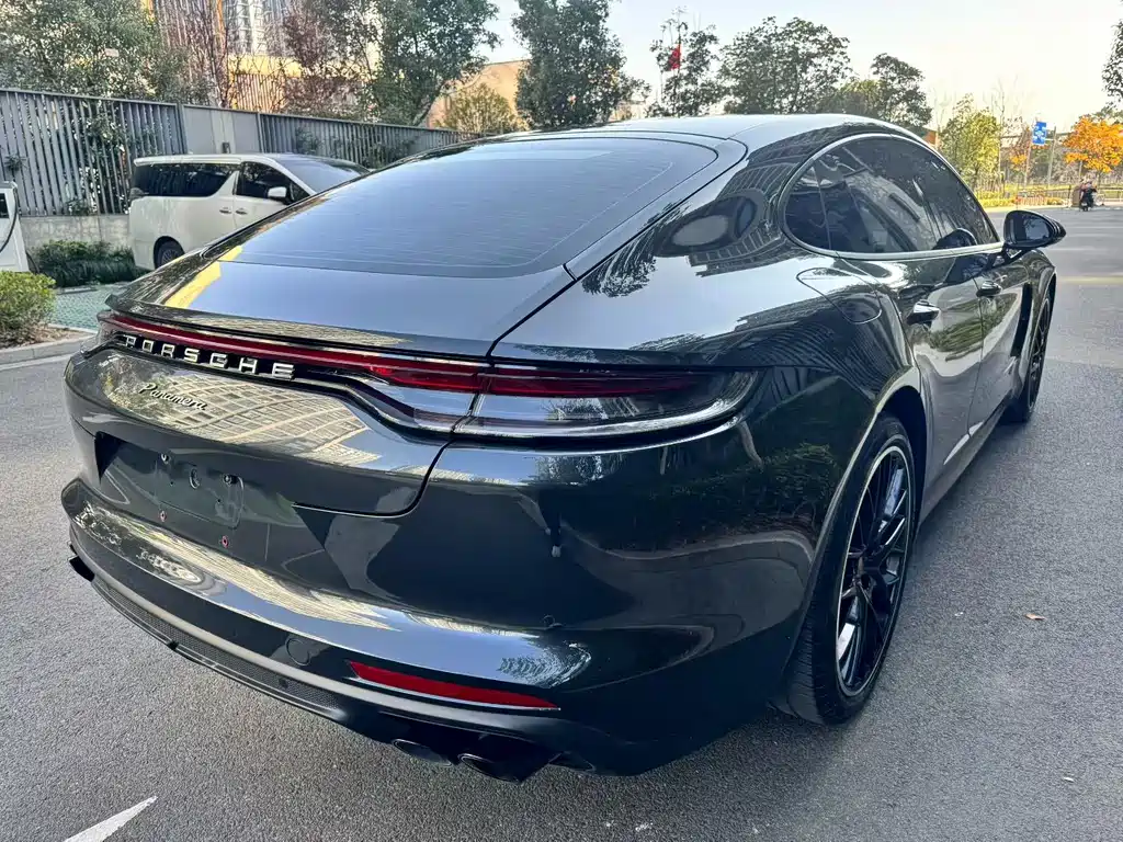 Porsche Panamera — фото 3
