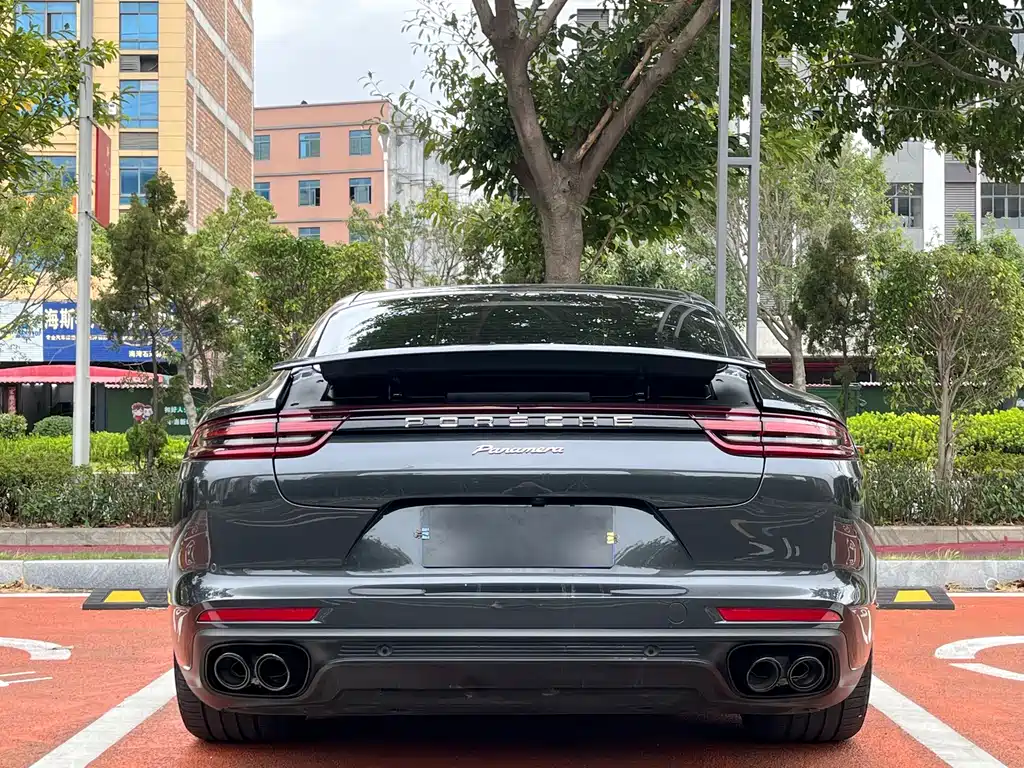Porsche Panamera — фото 8
