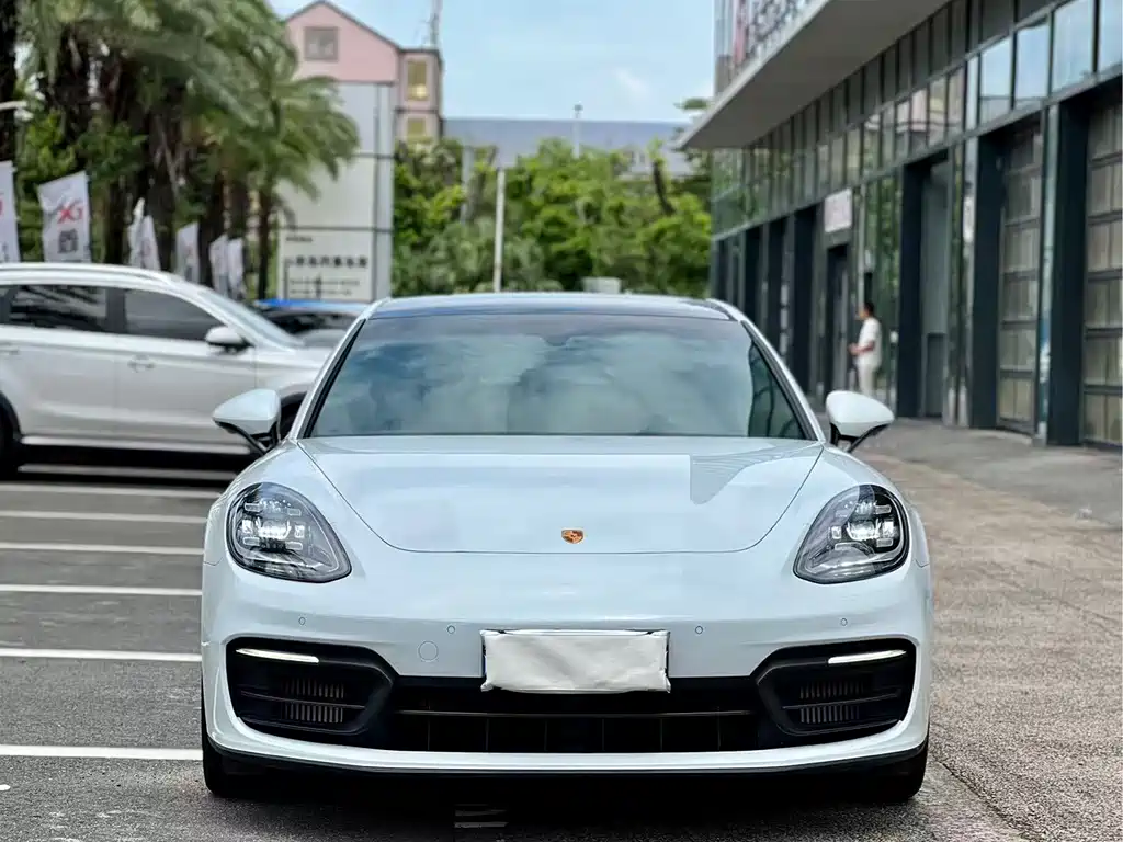 Porsche Panamera — фото 2
