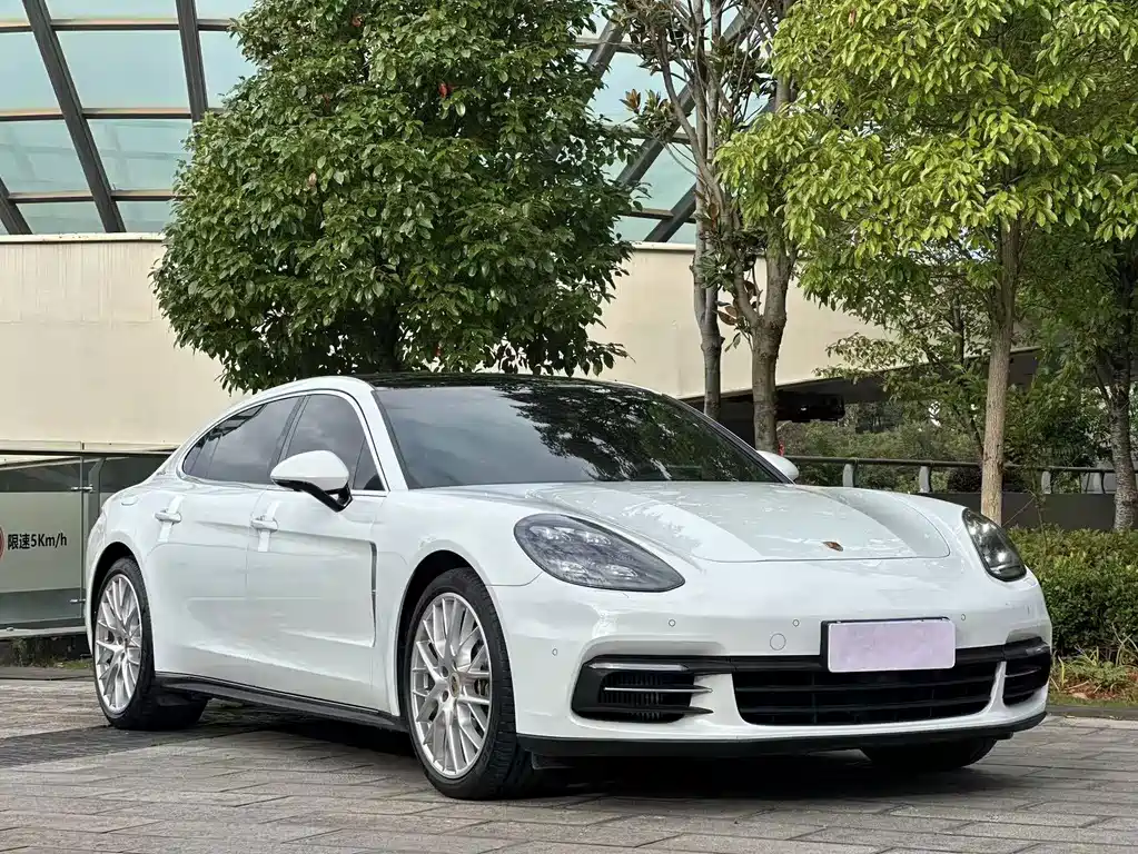 Porsche Panamera — фото 3