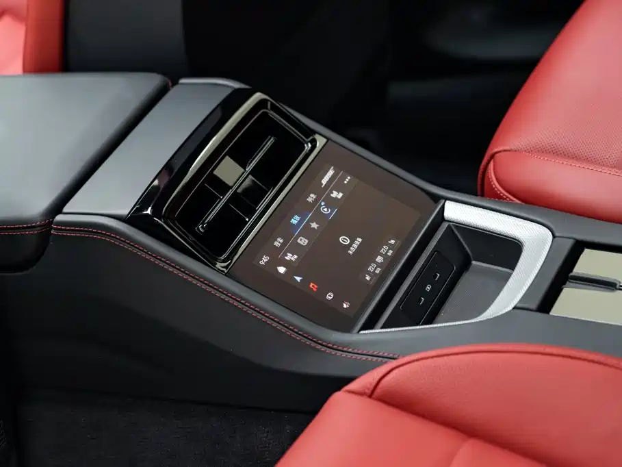 Porsche Panamera — фото 10