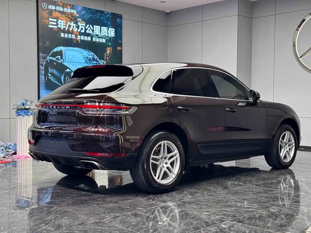Porsche Macan — фото 7