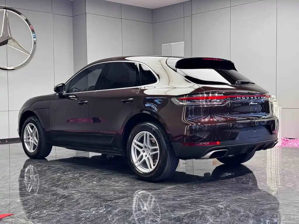 Porsche Macan — фото 9
