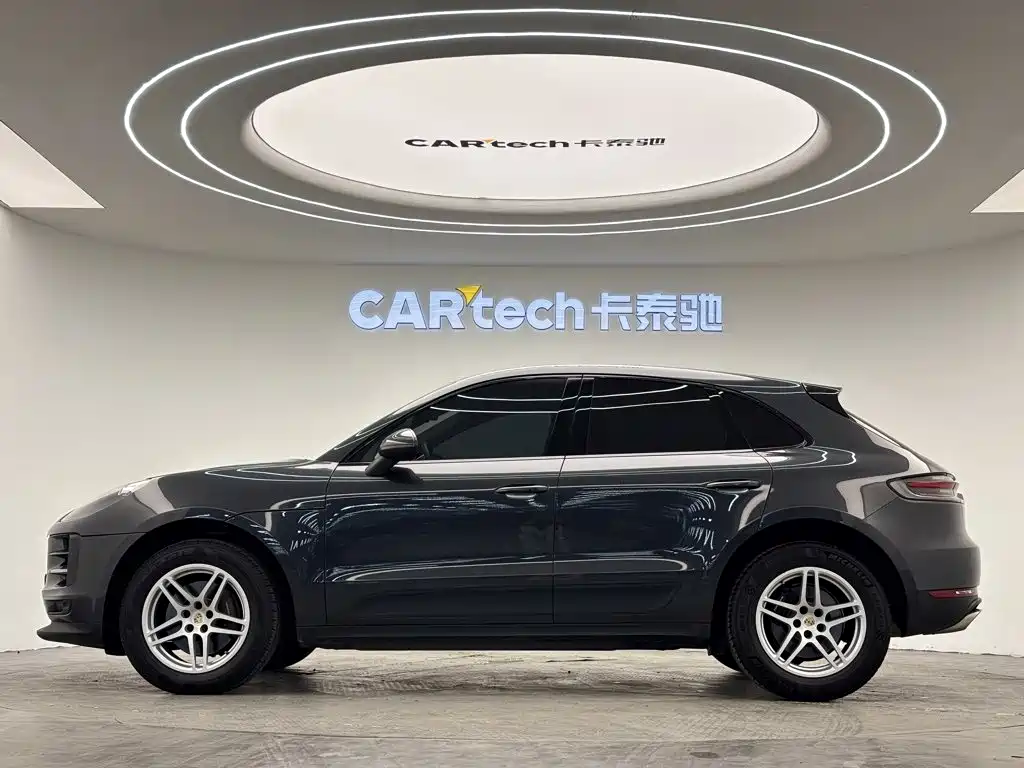 Porsche Macan — фото 8