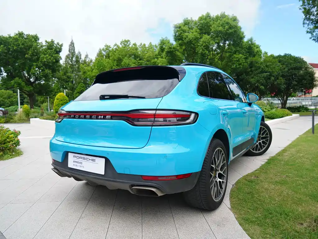 Porsche Macan — фото 17