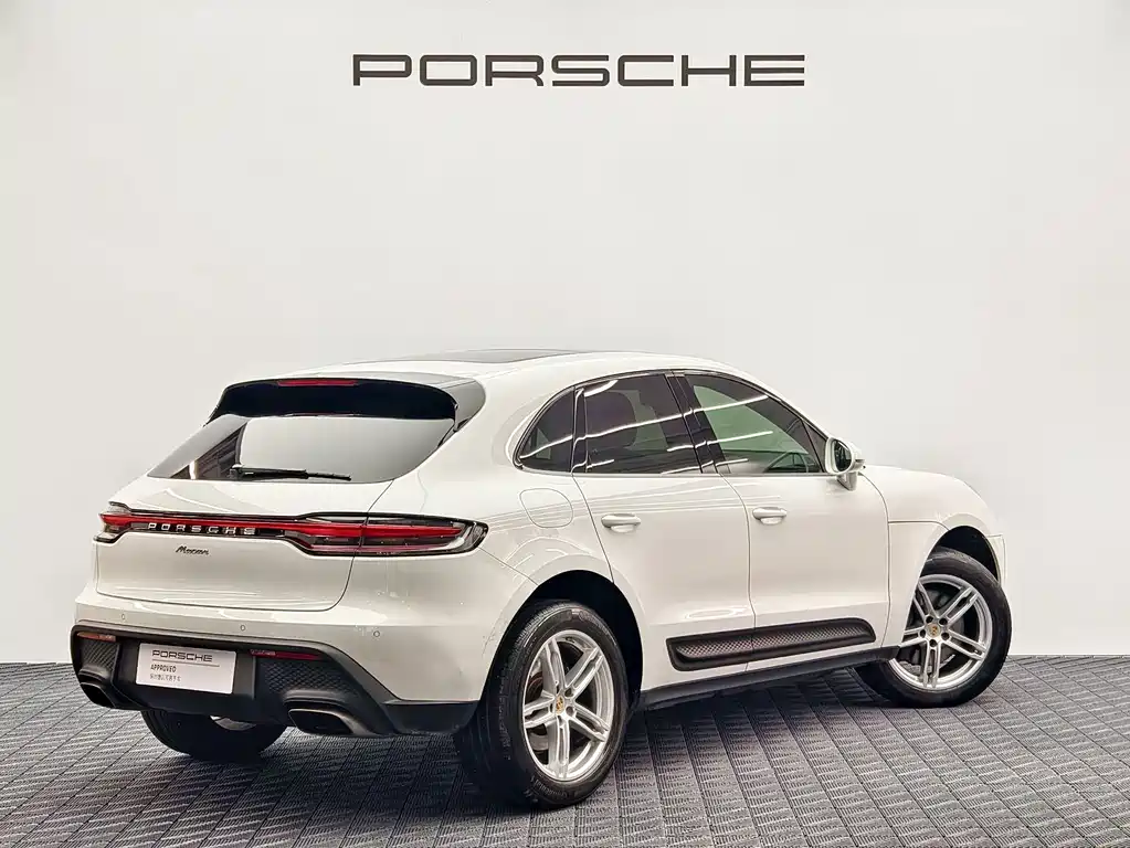 Porsche Macan — фото 5