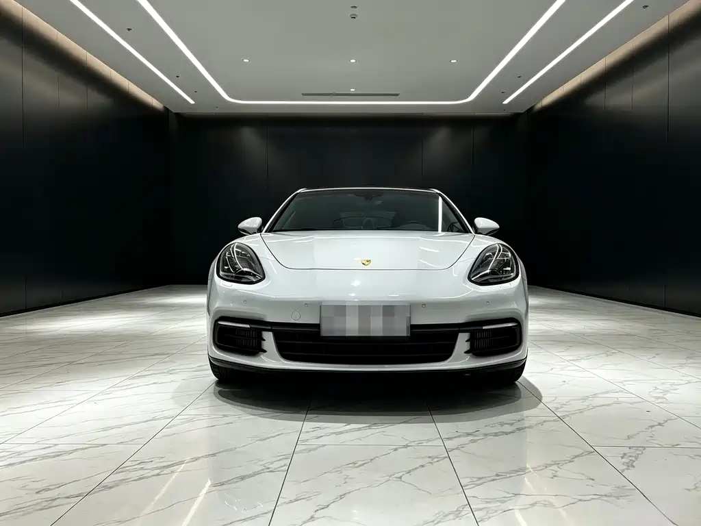 Porsche Panamera — фото 2