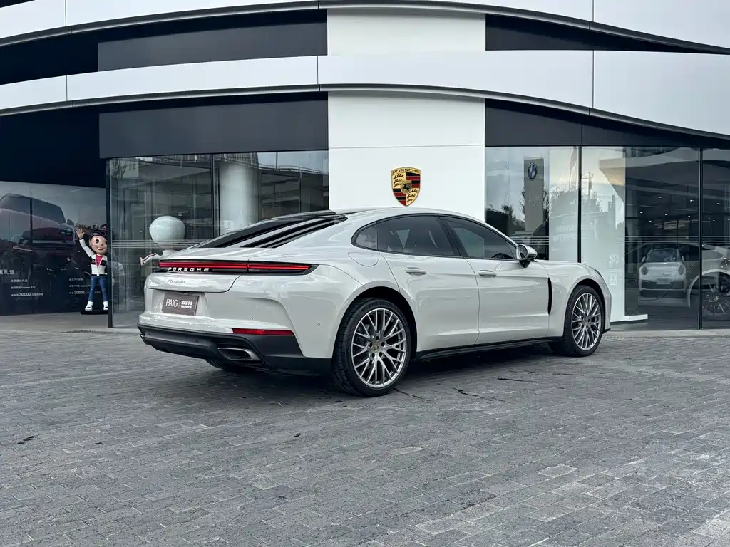 Porsche Panamera — фото 6