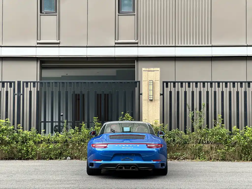 Porsche 911 — фото 9