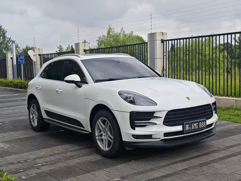 Porsche Macan — фото 3