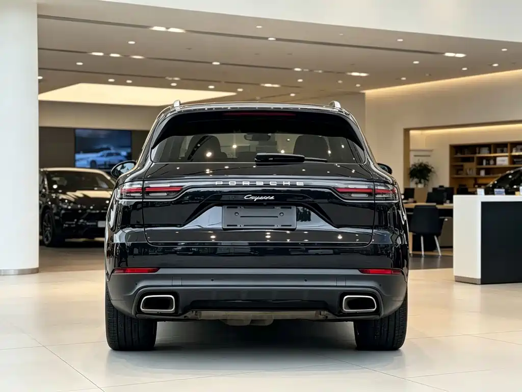 Porsche Cayenne — фото 8