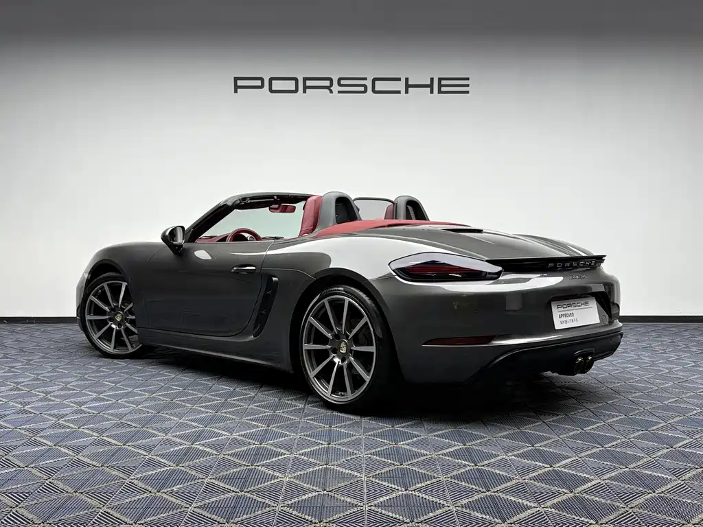 Porsche 718 — фото 7