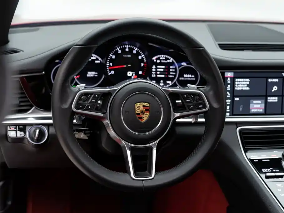 Porsche Panamera — фото 11