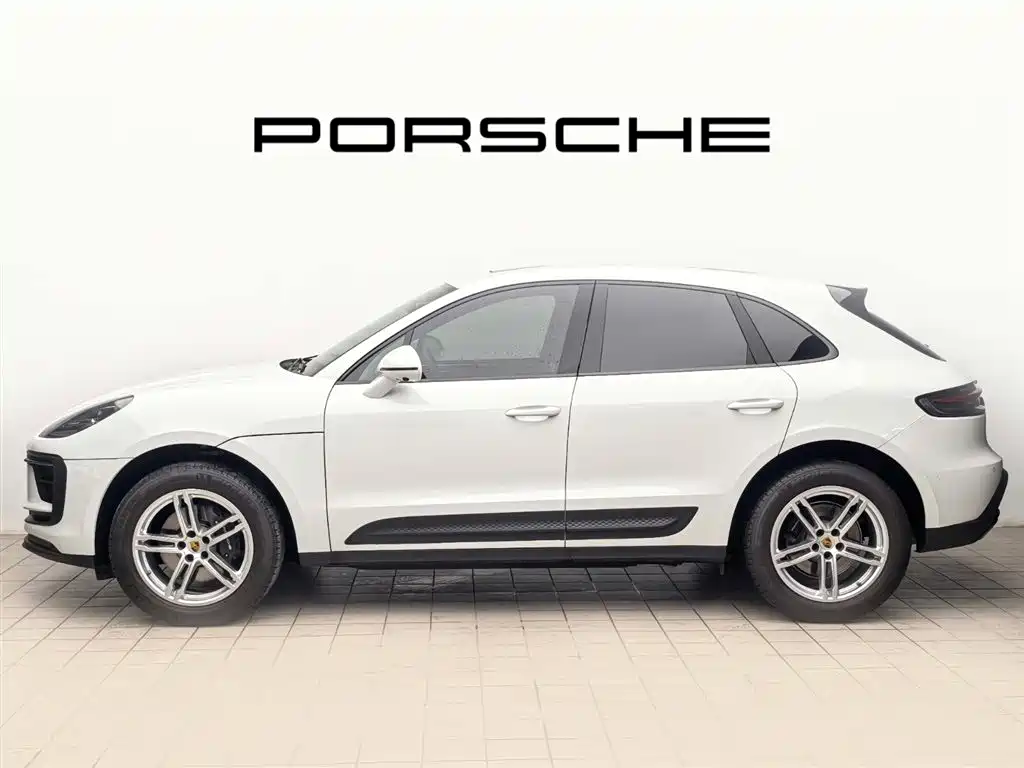 Porsche Macan — фото 7