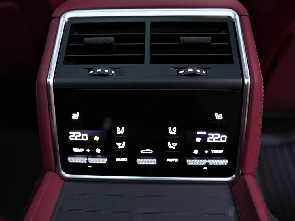 Porsche Panamera — фото 33