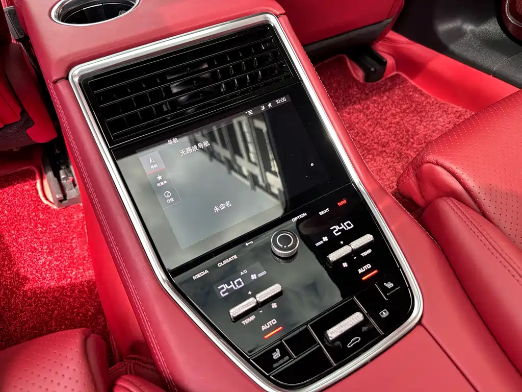 Porsche Panamera — фото 11