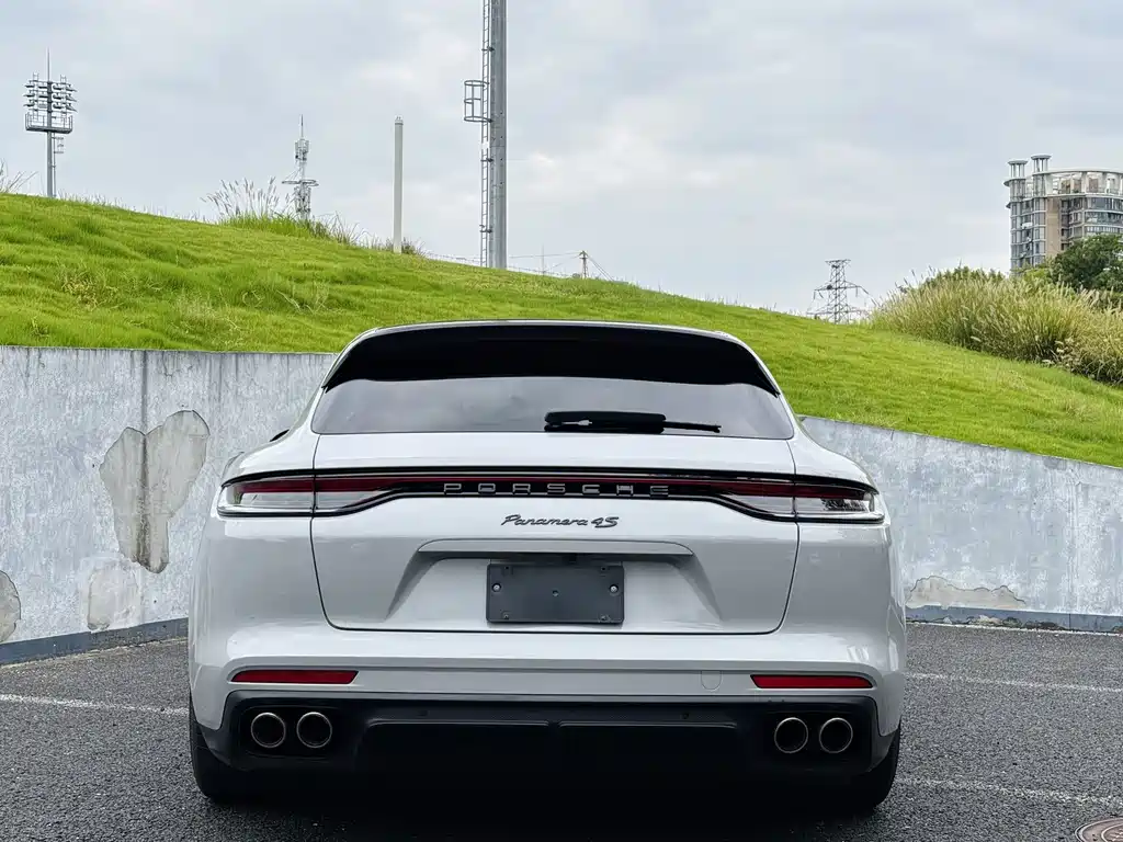 Porsche Panamera — фото 10