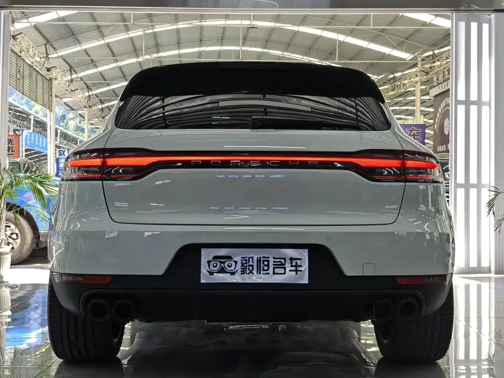 Porsche Macan — фото 8