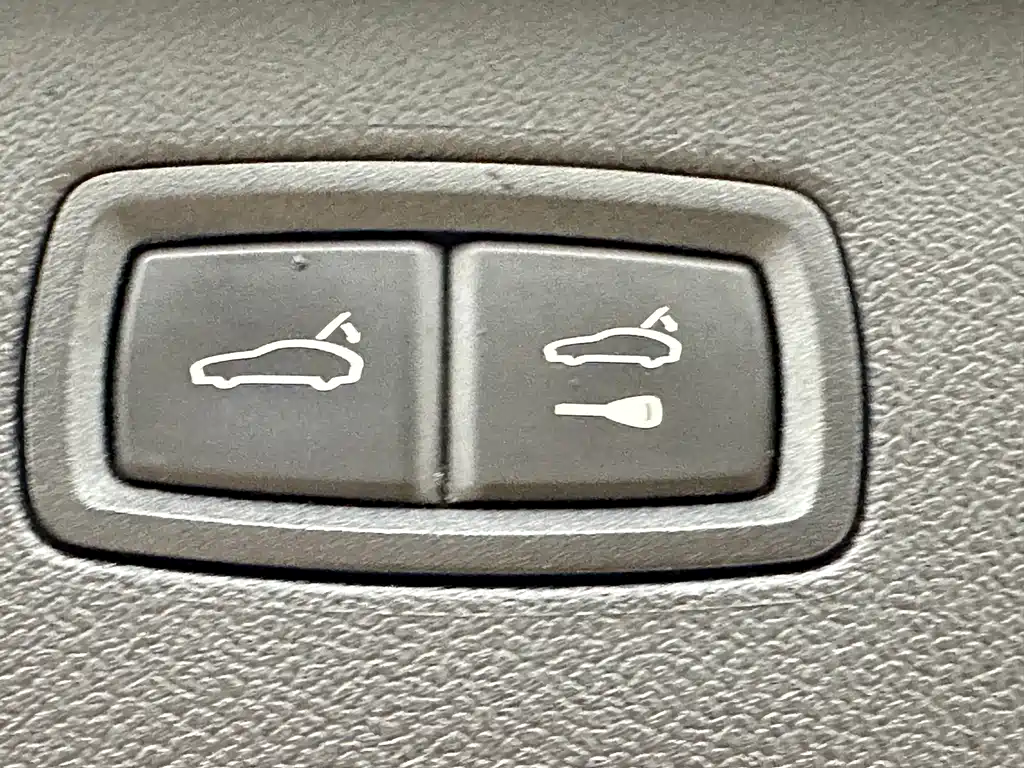 Porsche Cayenne — фото 23