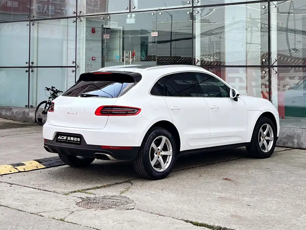 Porsche Macan — фото 4