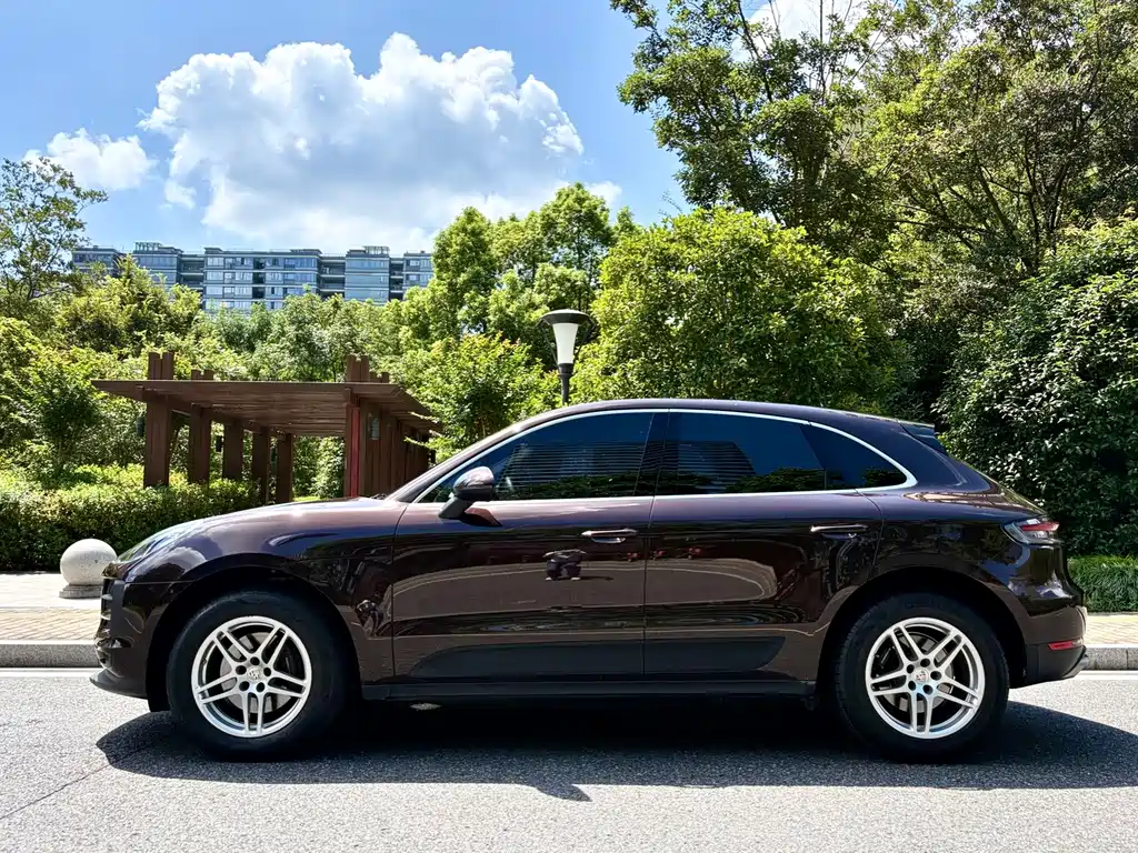 Porsche Macan — фото 4