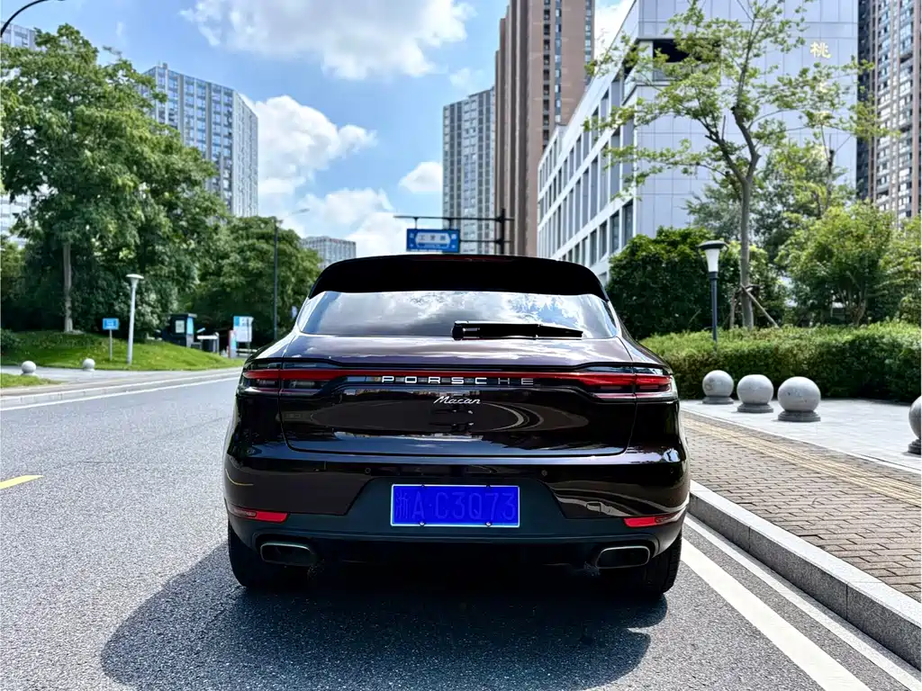Porsche Macan — фото 8